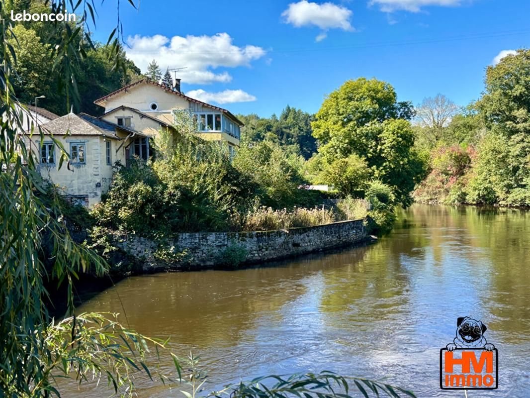 Appartement à vendre, 330m², Saint-Léonard-de-Noblat