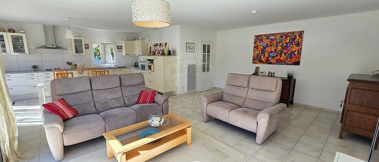 Maison à vendre, 95m², Saint-Palais-sur-Mer