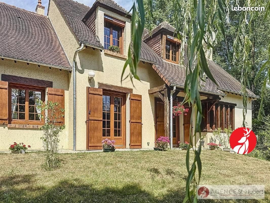 Maison à vendre, 140m², Arbonne-la-Forêt
