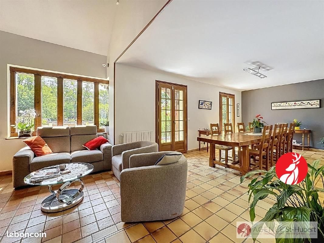 Maison à vendre, 140m², Arbonne-la-Forêt