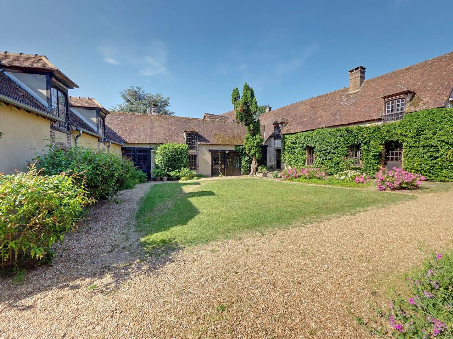 Maison à vendre, 307m², Maintenon
