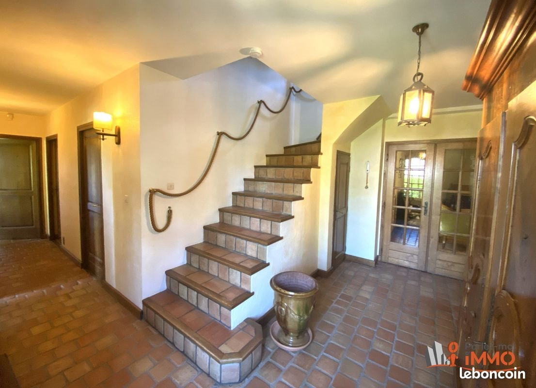 Maison à vendre, 115m², Montanay