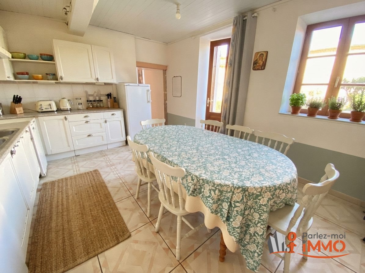 Maison à vendre, 185m², Vaulx-Milieu