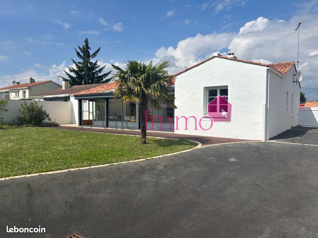 Maison à vendre, 119m², Saint-Révérend
