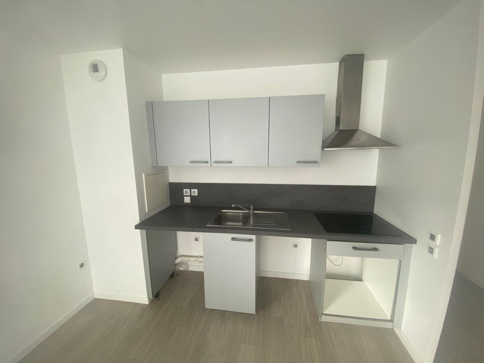 Appartement à louer, 2m², Cergy