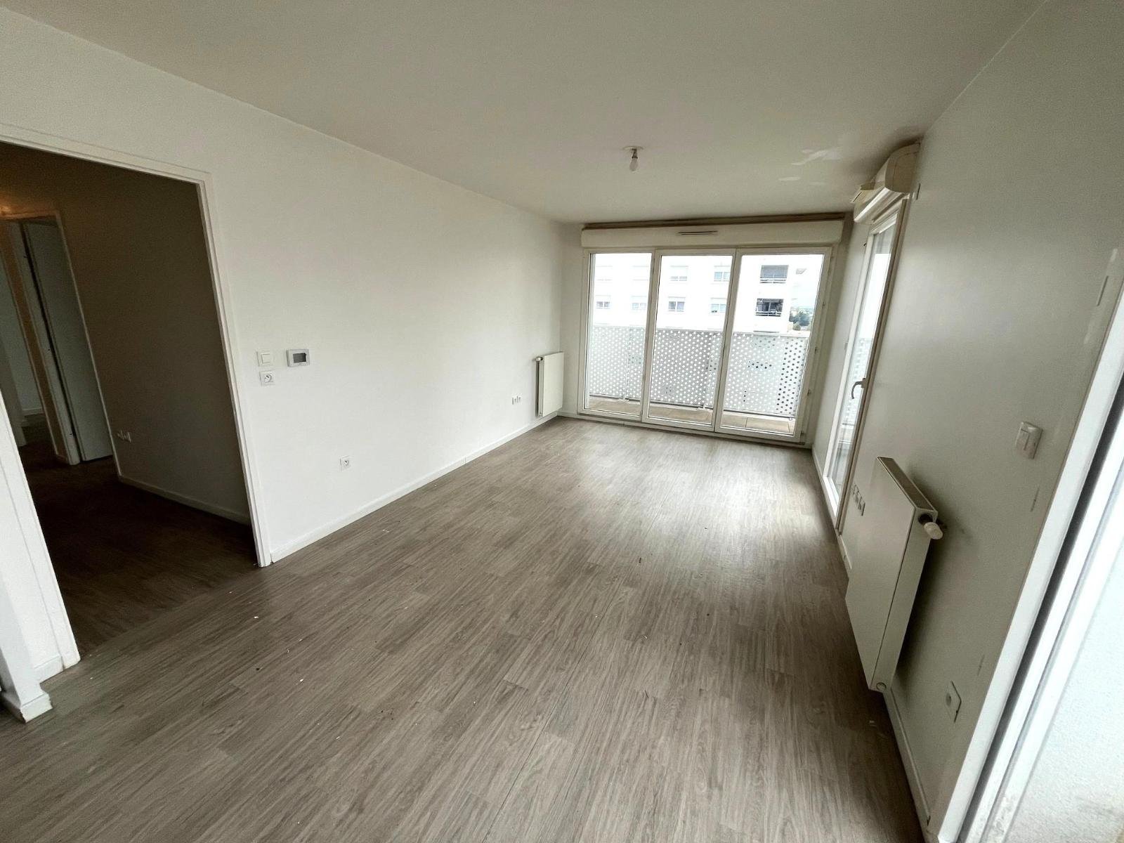 Appartement à louer, 3m², Evry