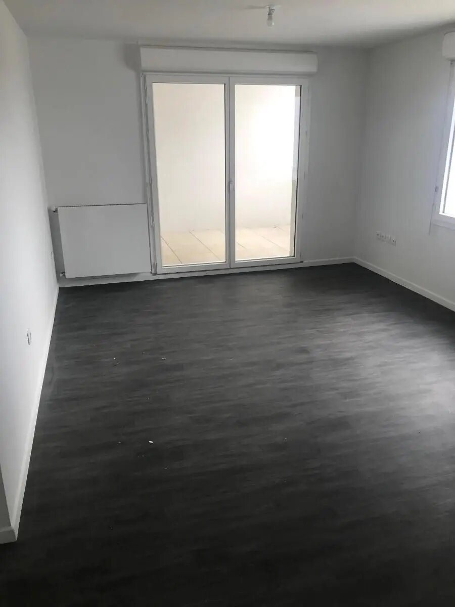 Appartement à louer, 43m², Evry