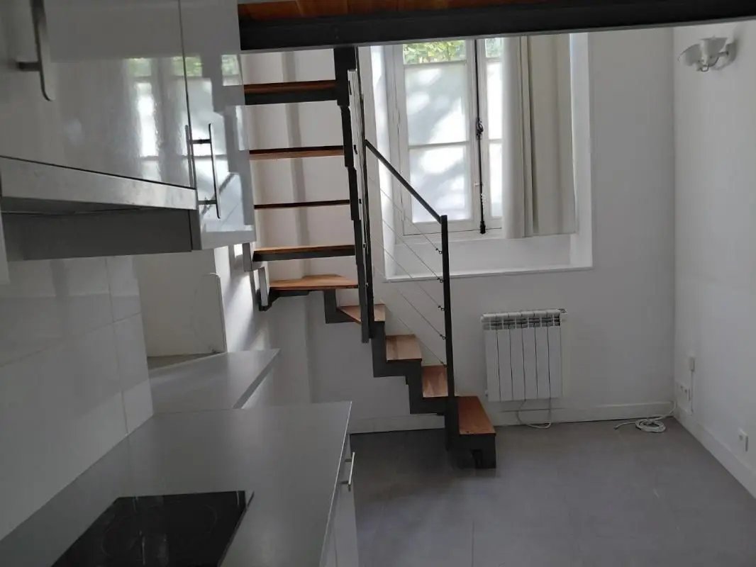 Appartement à louer, 10m², Versailles