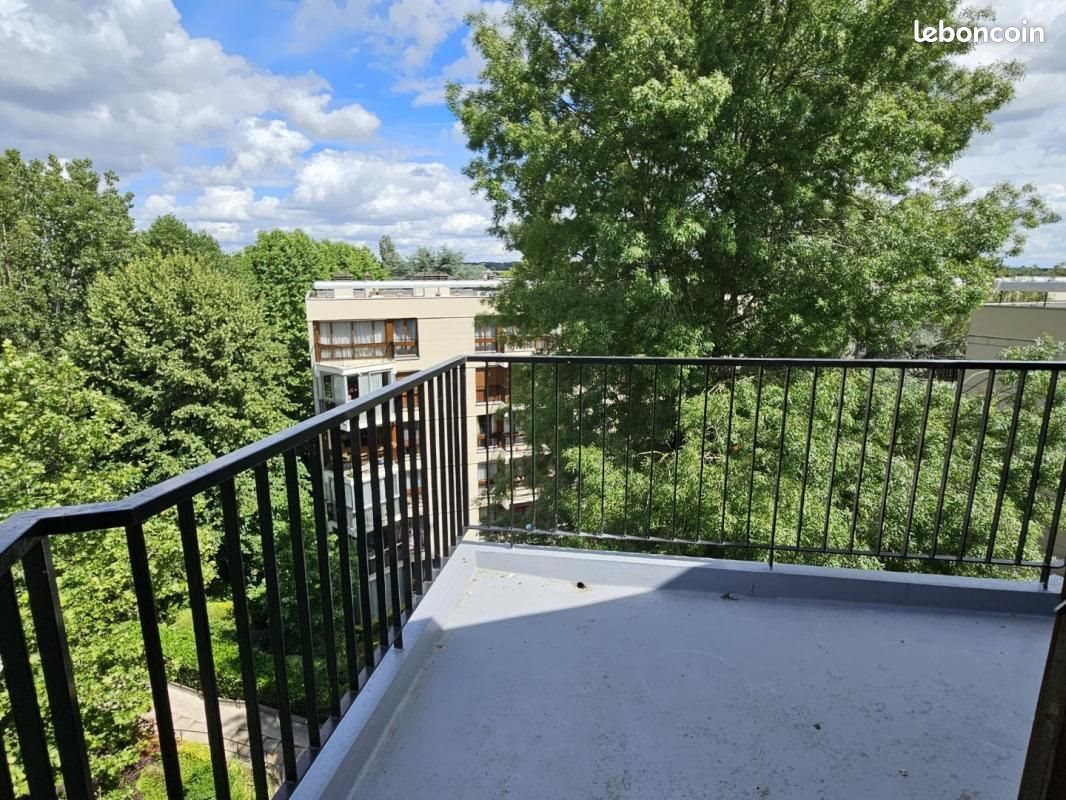 Appartement à louer, 64m², Le Chesnay