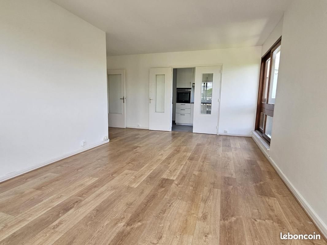 Appartement à louer, 64m², Le Chesnay