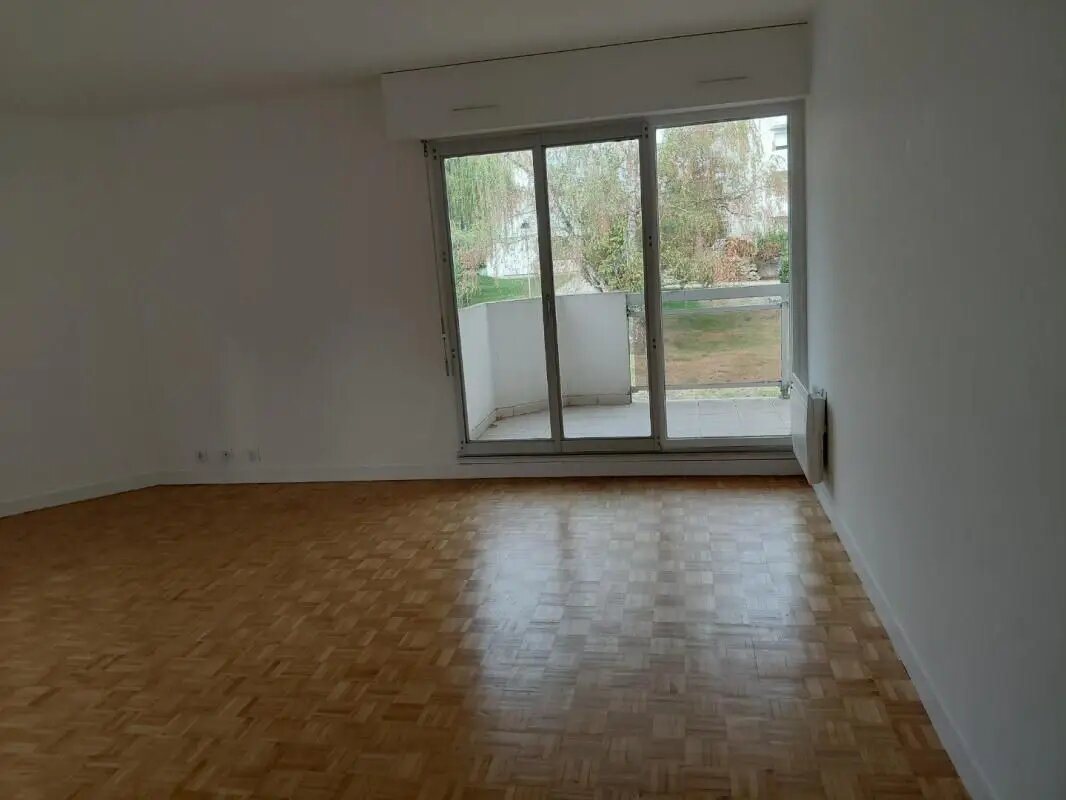 Appartement à louer, 74m², Le Chesnay