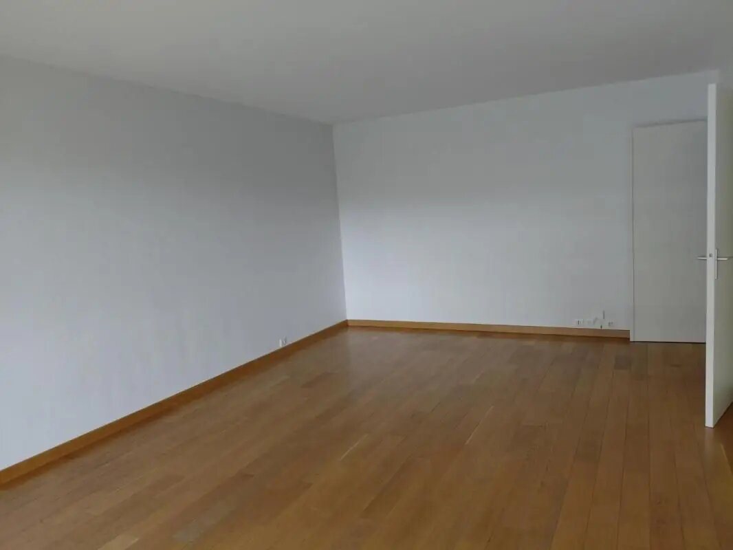 Appartement à louer, 97m², Rocquencourt