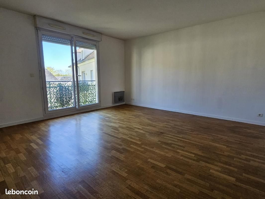 Appartement à louer, 48m², Montigny-le-Bretonneux