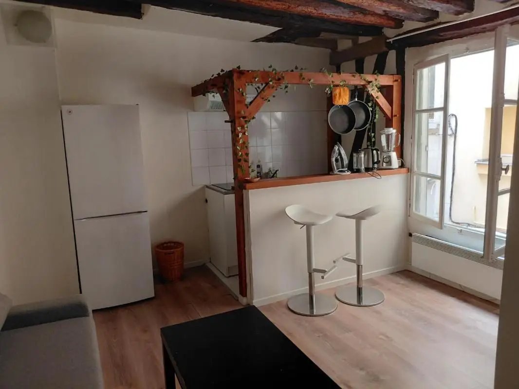 Appartement à louer, 19m², Versailles