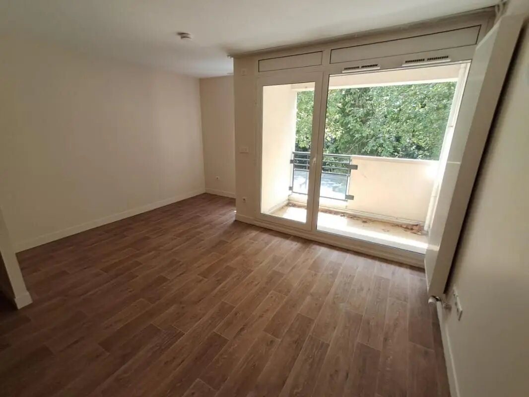 Appartement à louer, 32m², Boussy-Saint-Antoine