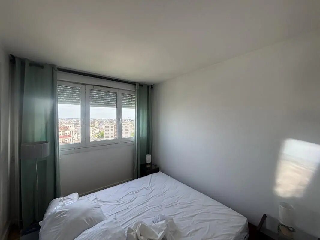 Appartement à louer, 45m², Courbevoie