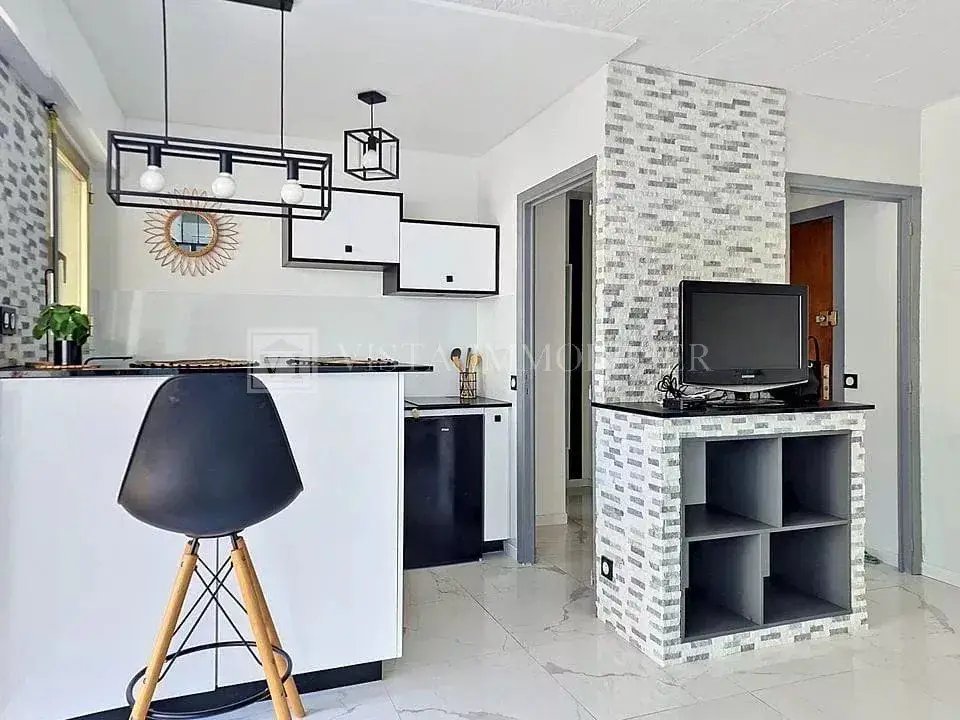 Appartement à louer, 27m², Roquebrune-Cap-Martin