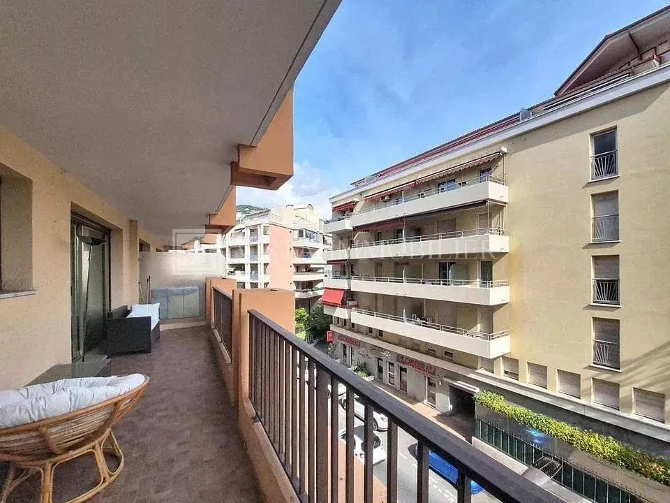 Appartement à louer, 27m², Roquebrune-Cap-Martin