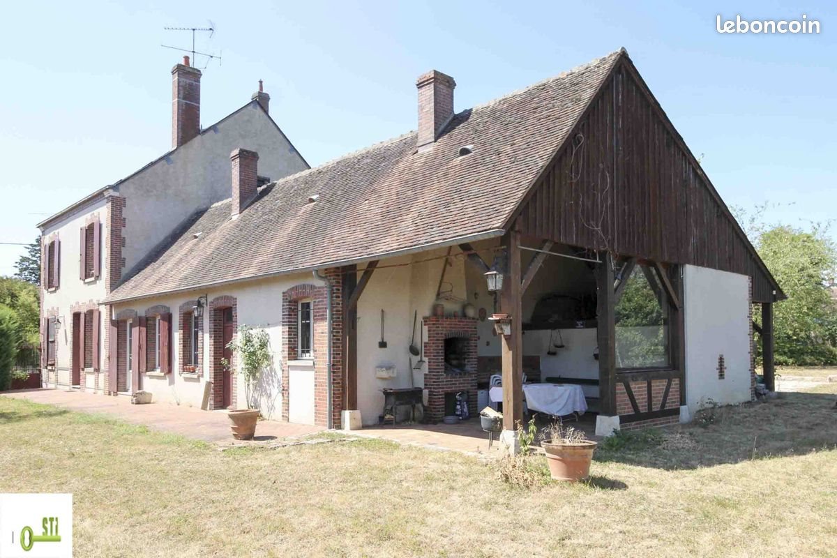 Maison à vendre, 165m², Saint-Maurice-sur-Aveyron