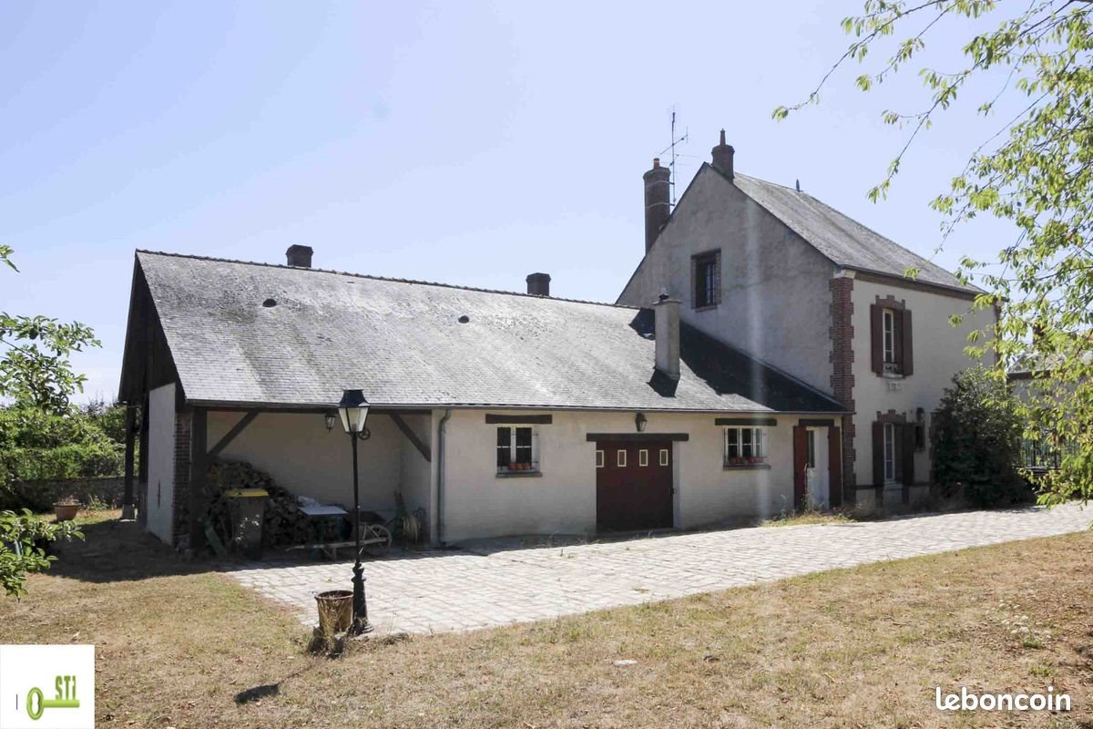 Maison à vendre, 165m², Saint-Maurice-sur-Aveyron
