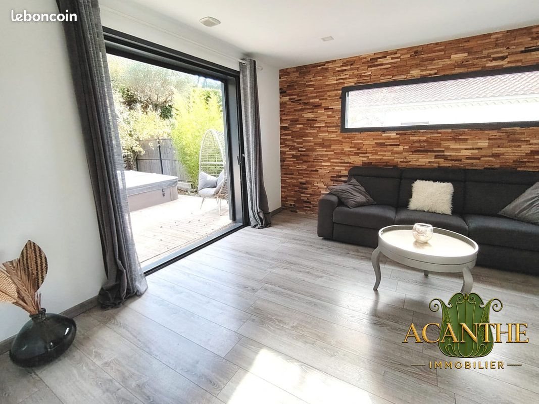 Maison à vendre, 191m², Villevieille