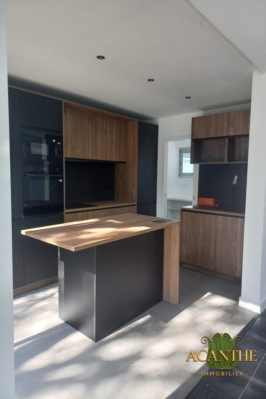 Maison à louer, 269m², Montpellier