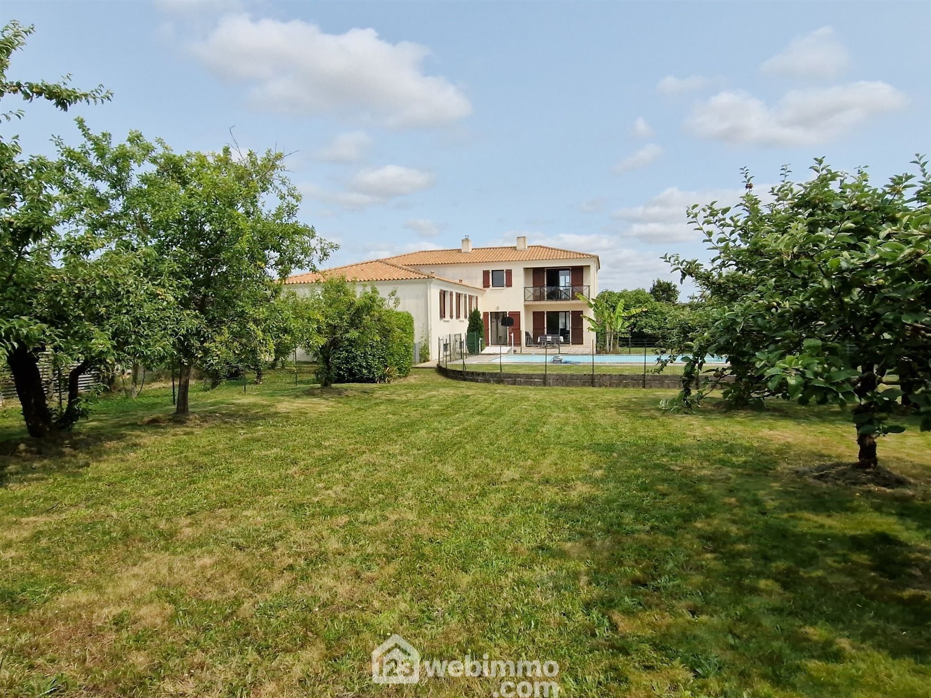 Maison à vendre, 275m², La Roche-sur-Yon