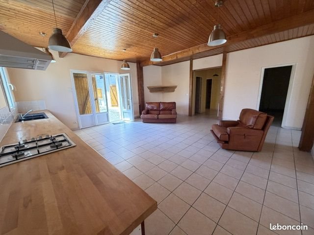 Maison à vendre, 136m², Saint-Aigulin