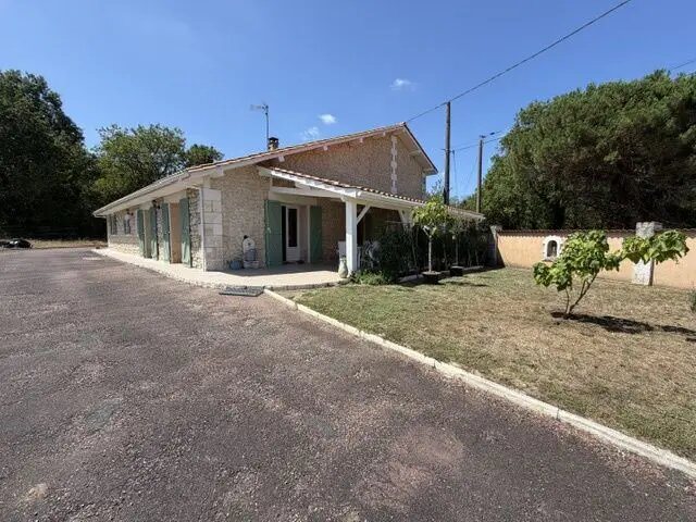 Maison à vendre, 128m², Saint-Aigulin