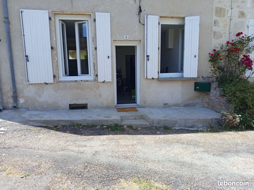 Maison à louer, 65m², Montmoreau-Saint-Cybard