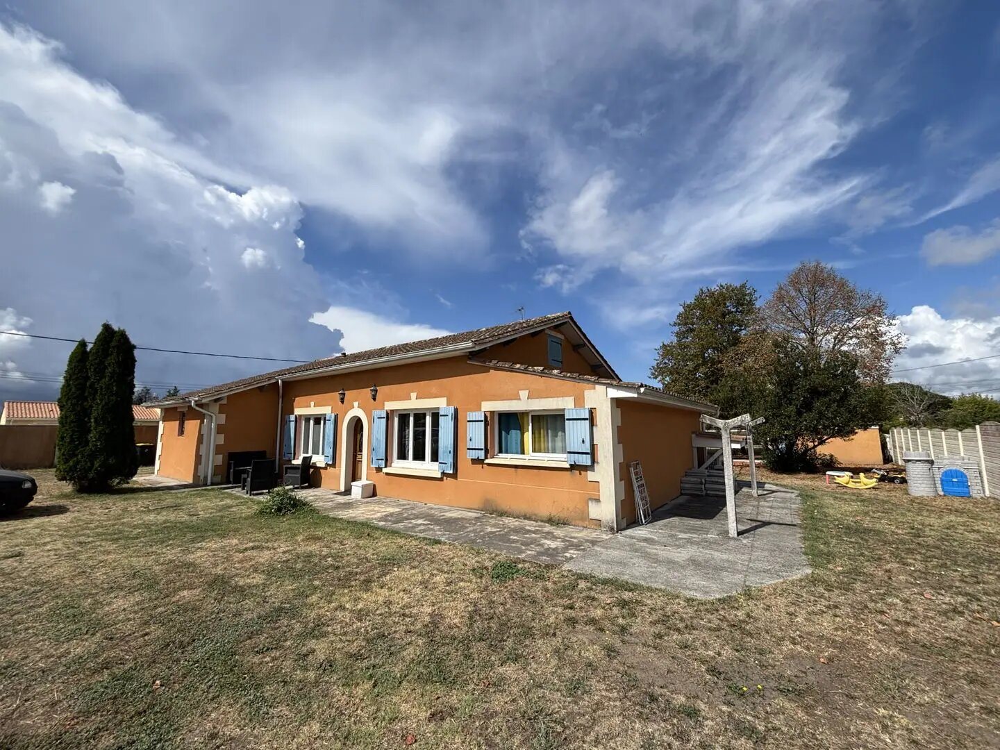 Maison à vendre, 107m², Les Eglisottes-et-Chalaures