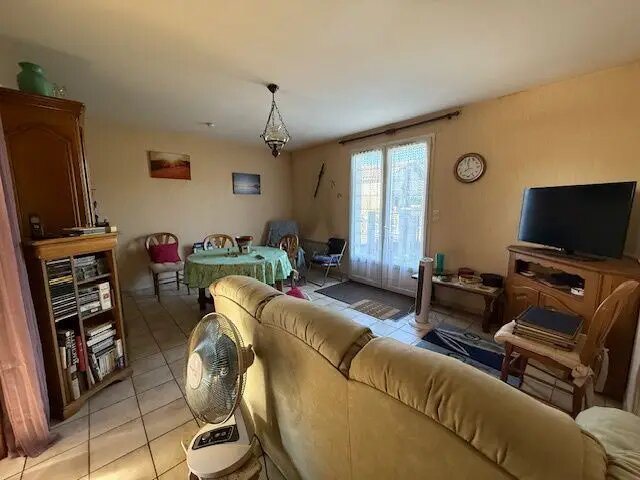 Maison à vendre, 66m², Saint-Aigulin