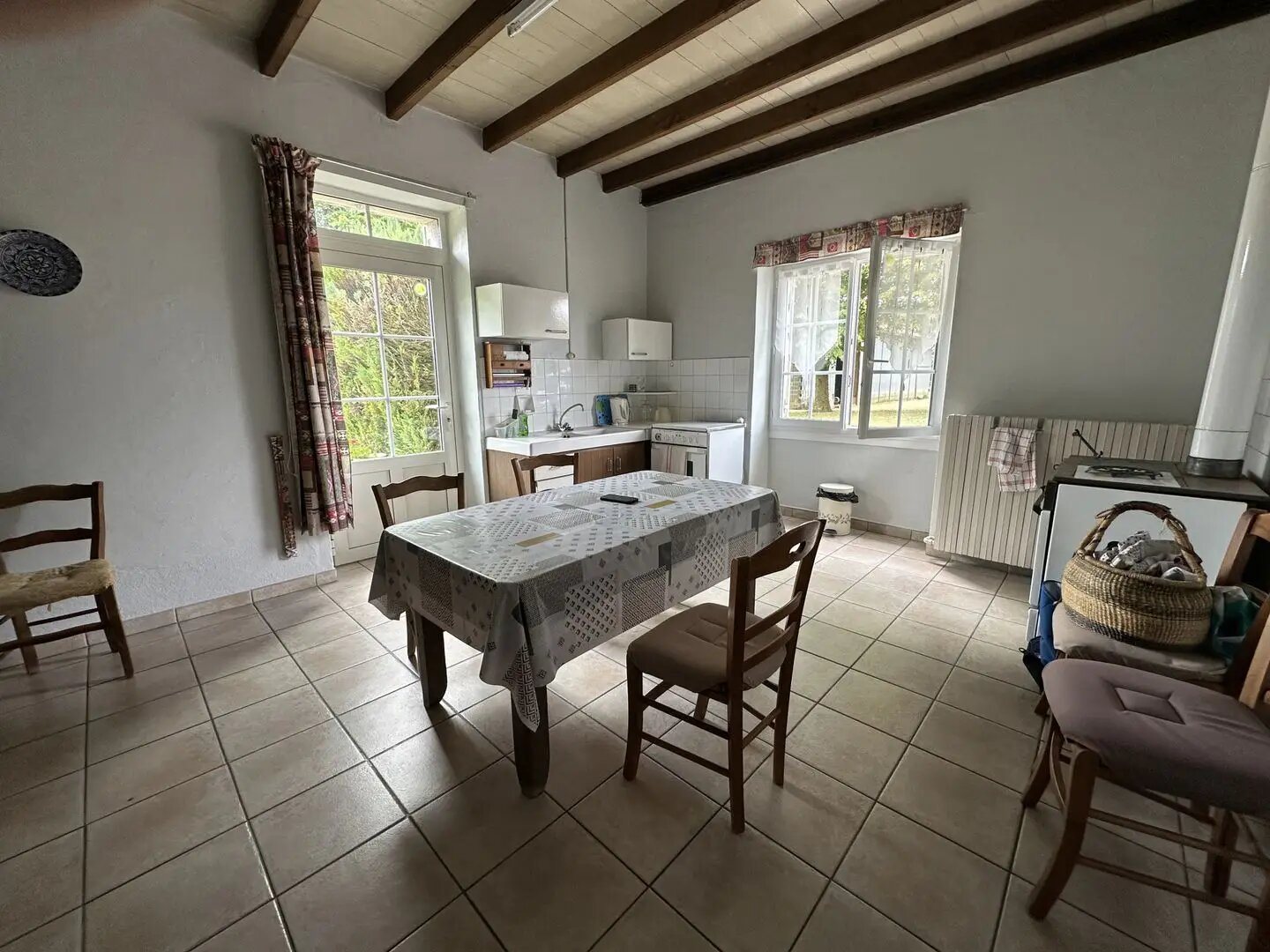 Maison à vendre, 220m², Saint-Quentin-de-Chalais