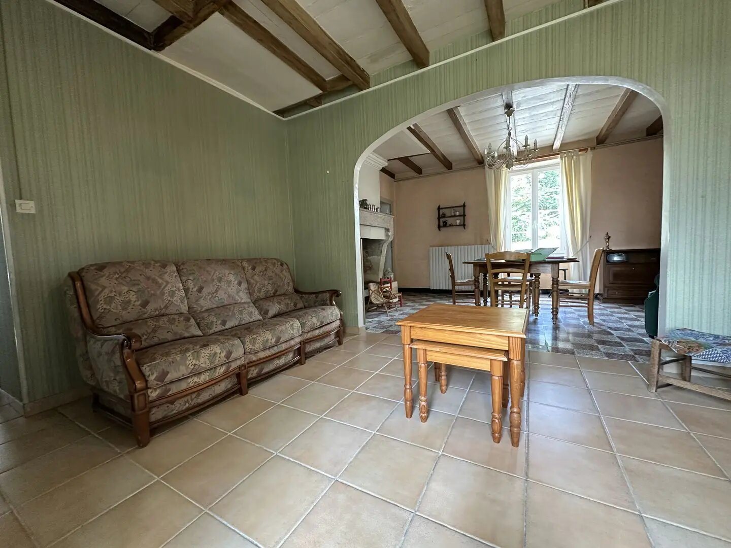 Maison à vendre, 220m², Saint-Quentin-de-Chalais