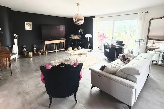 Maison à vendre, 160m², Saint-Aigulin