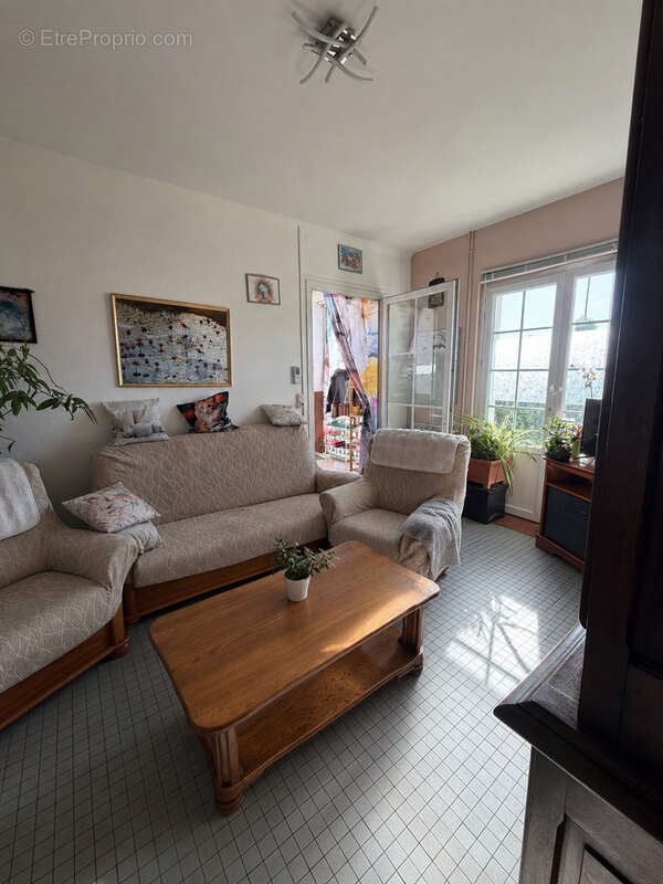 Maison à vendre, 65m², Saint-Aigulin