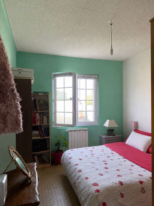 Maison à vendre, 65m², Saint-Aigulin