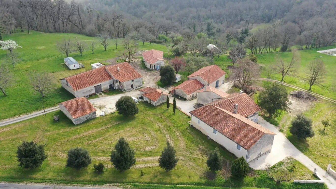 Maison à vendre, 500m², Grand-Brassac