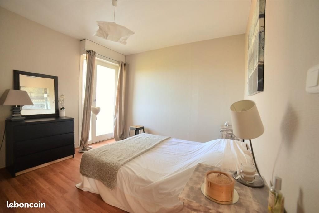 Appartement à louer, 57m², Pessac