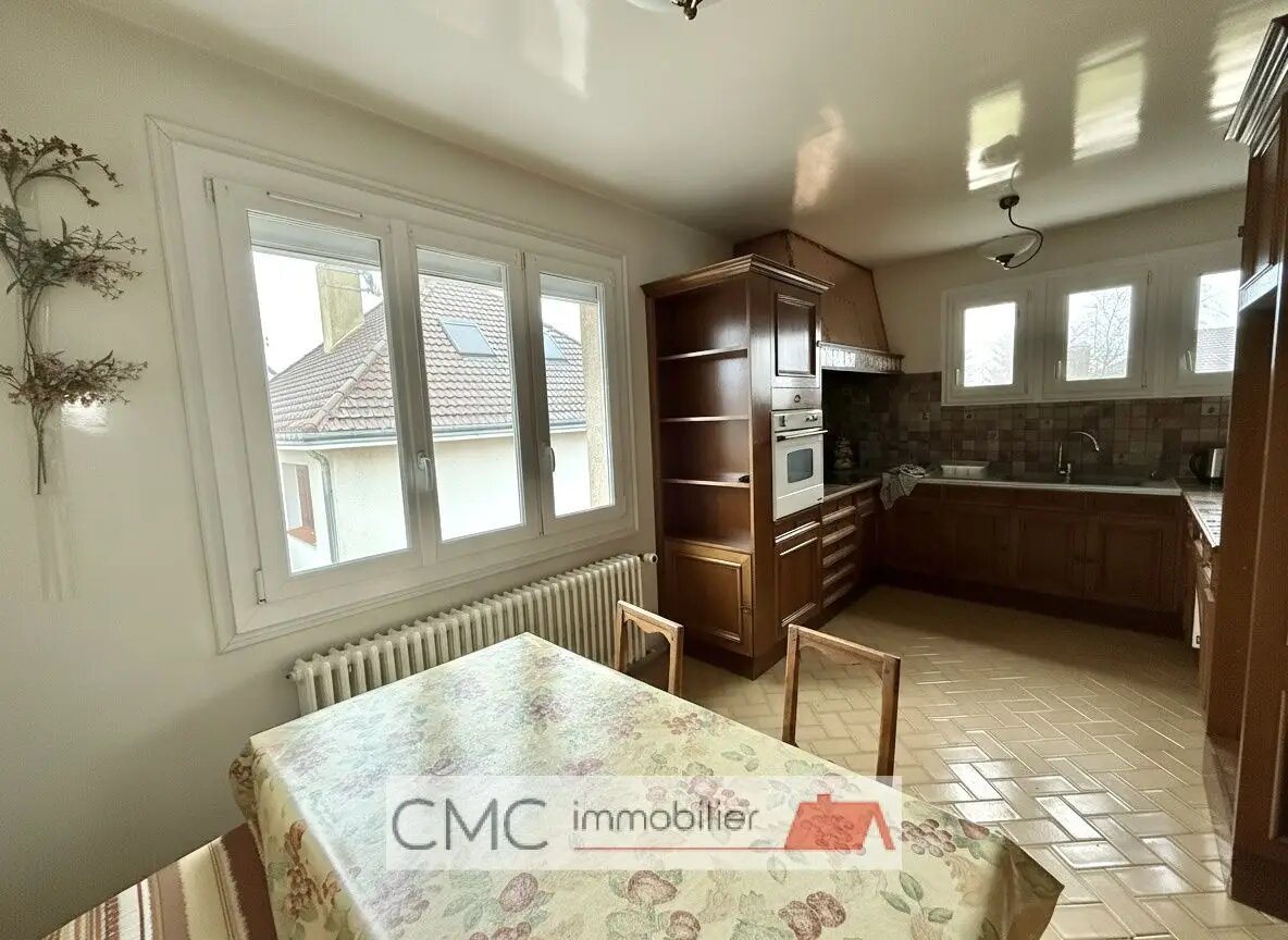 Maison à vendre, 140m², Luisant