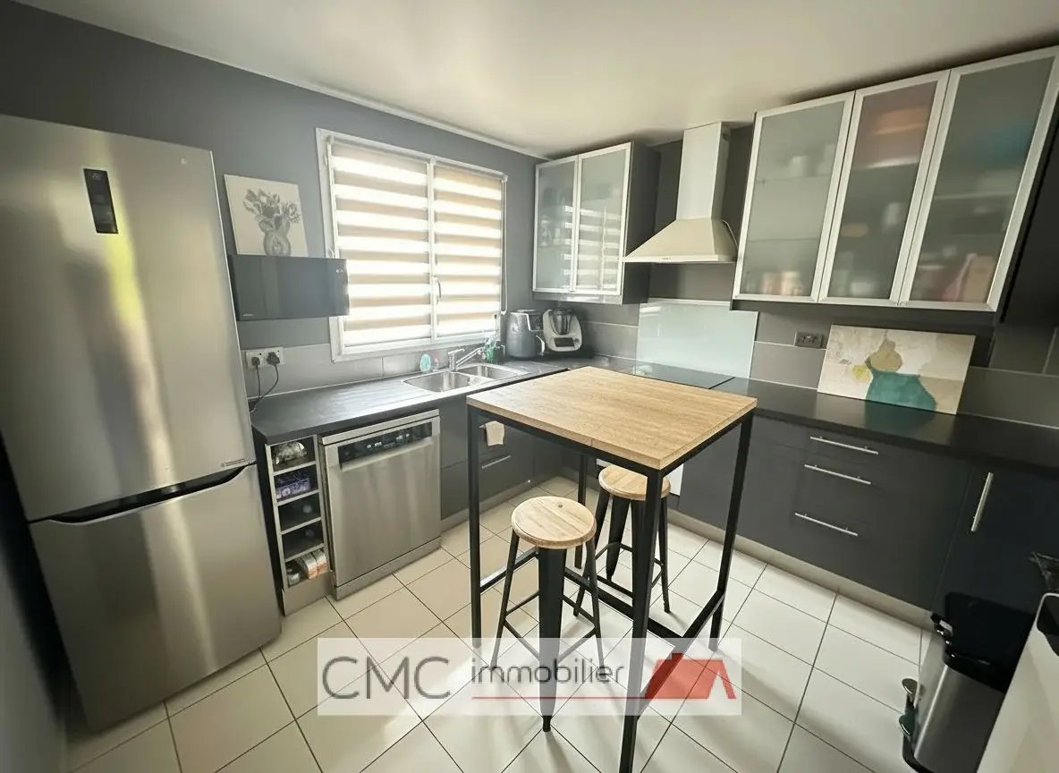 Maison à vendre, 103m², Luisant