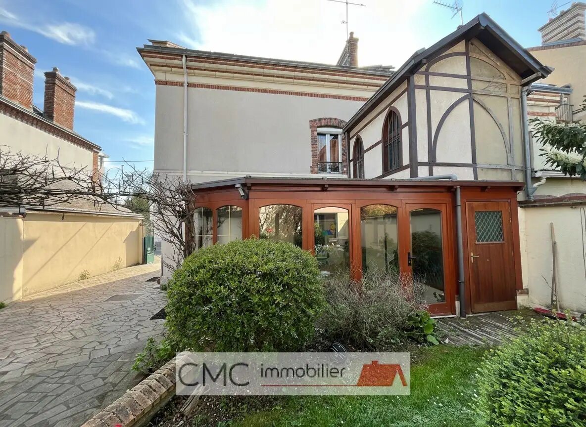 Maison à vendre, 257m², Chartres