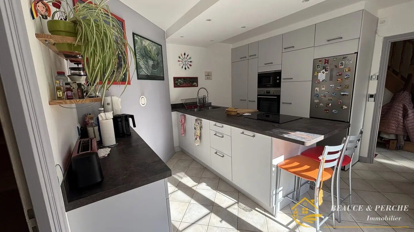 Maison à vendre, 235m², Thiron-Gardais
