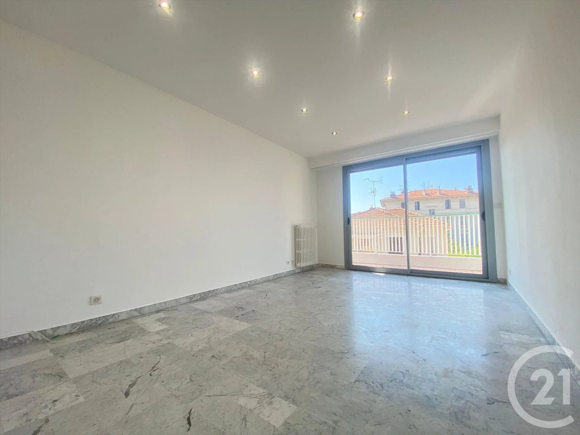 Appartement à louer, 35m², Nice