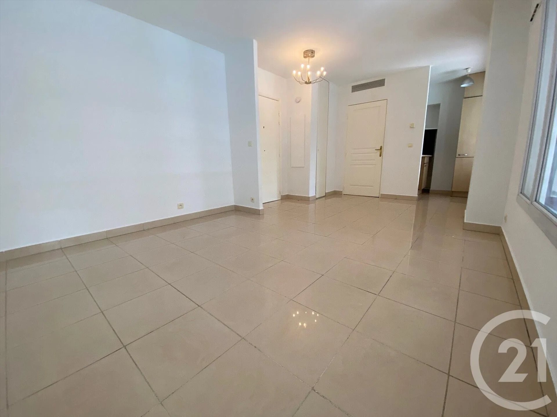Appartement à louer, 25m², Nice