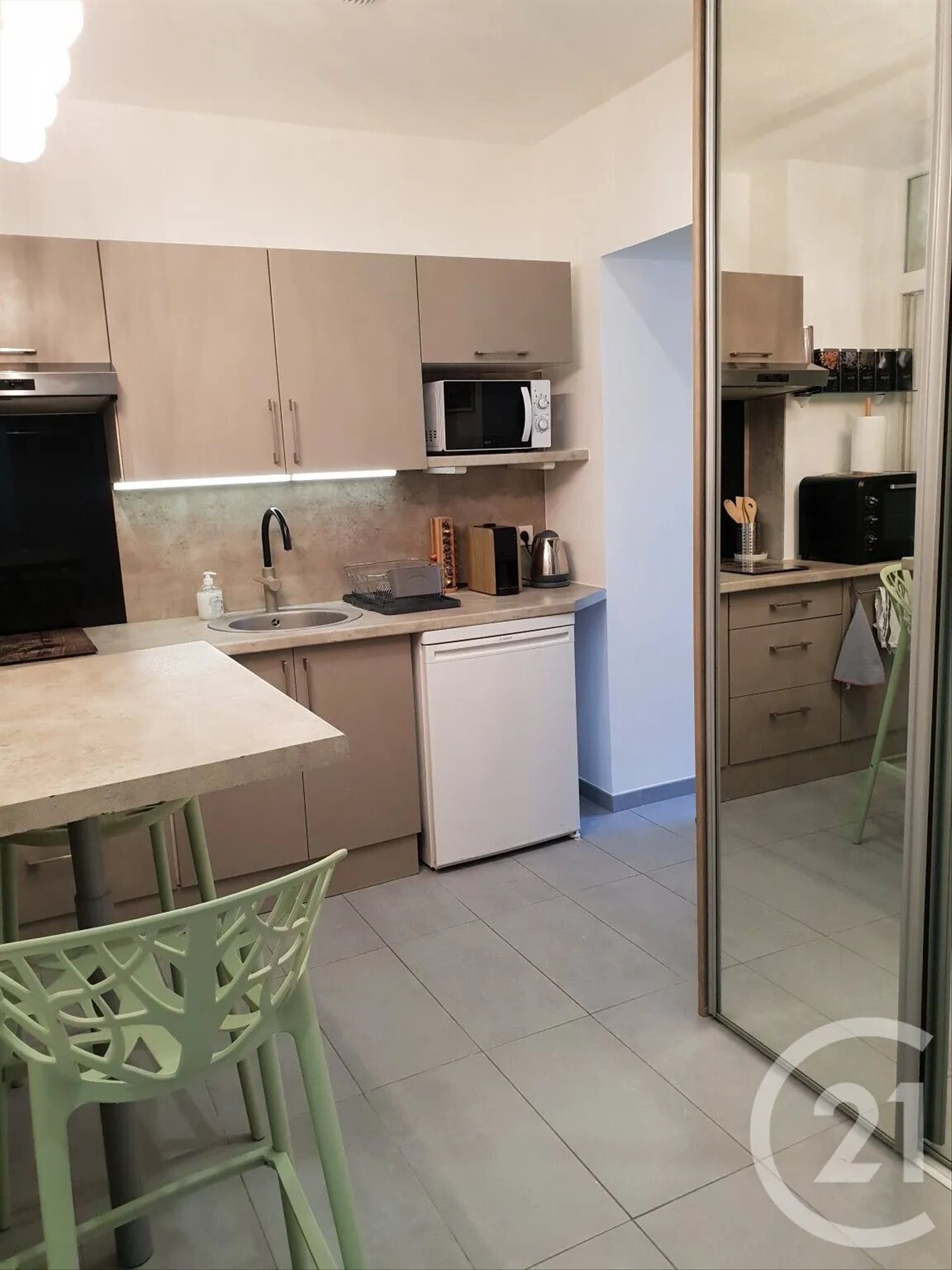 Appartement à louer, 19m², Nice