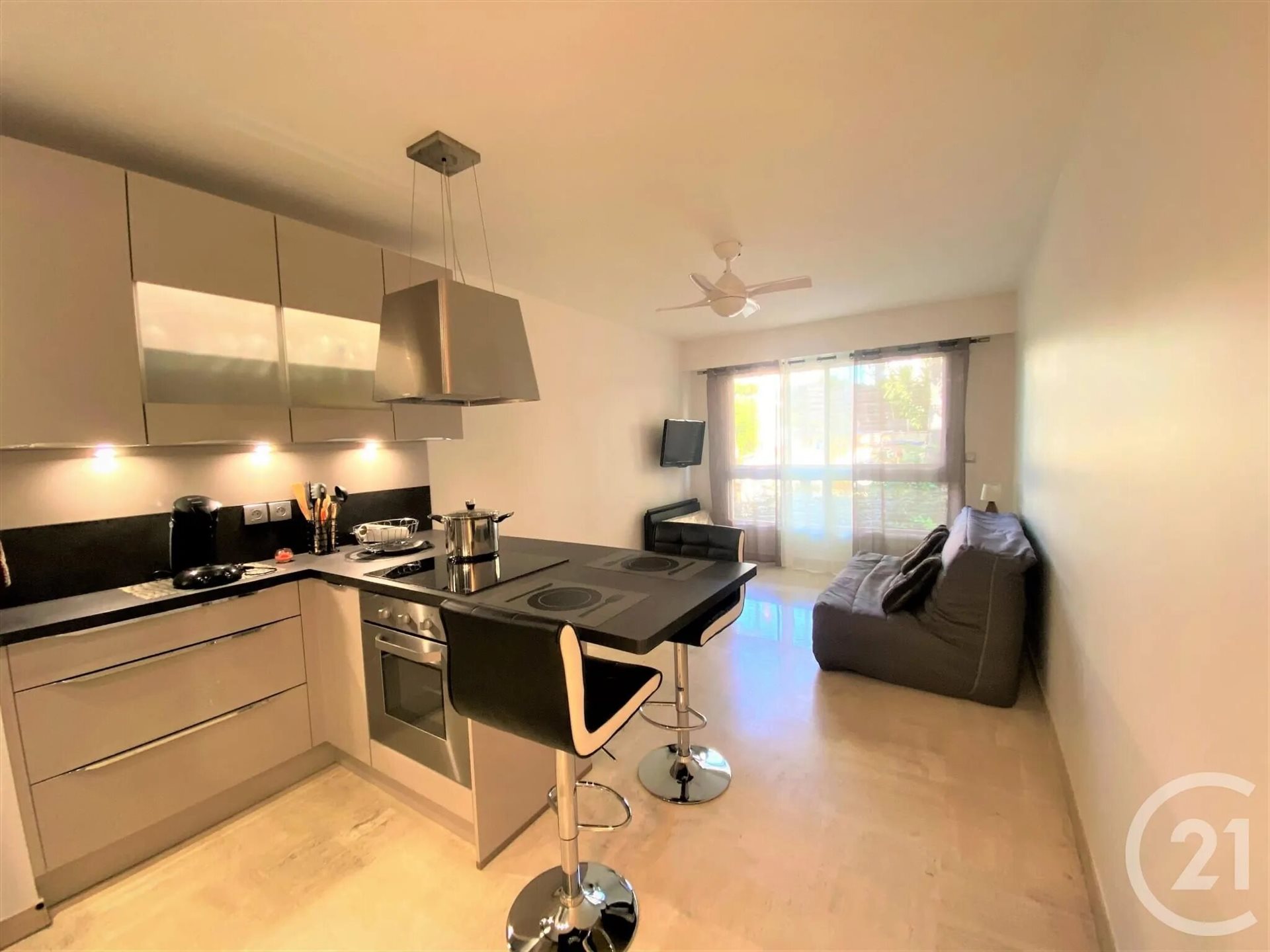Appartement à louer, 25m², Nice