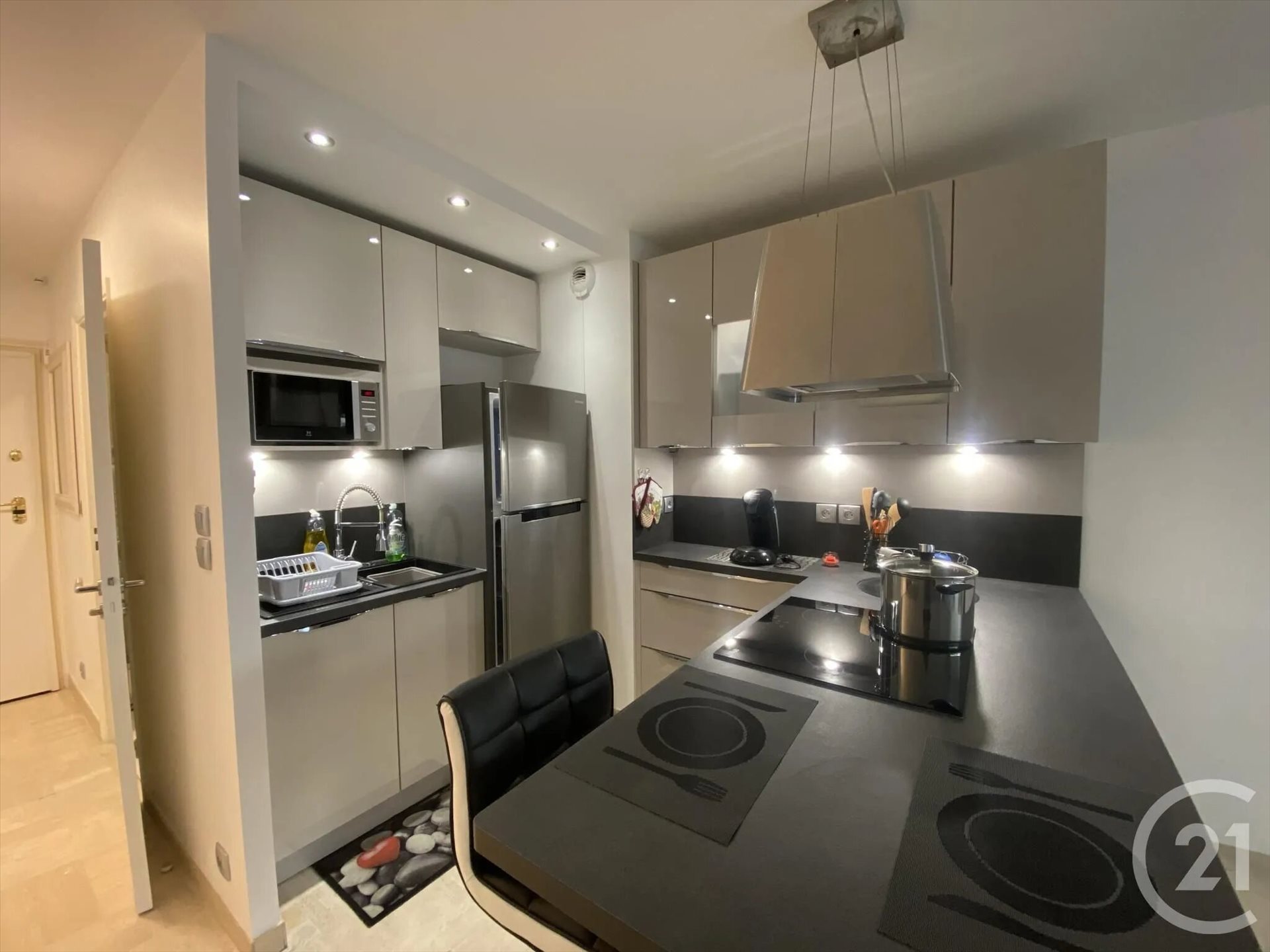 Appartement à louer, 25m², Nice