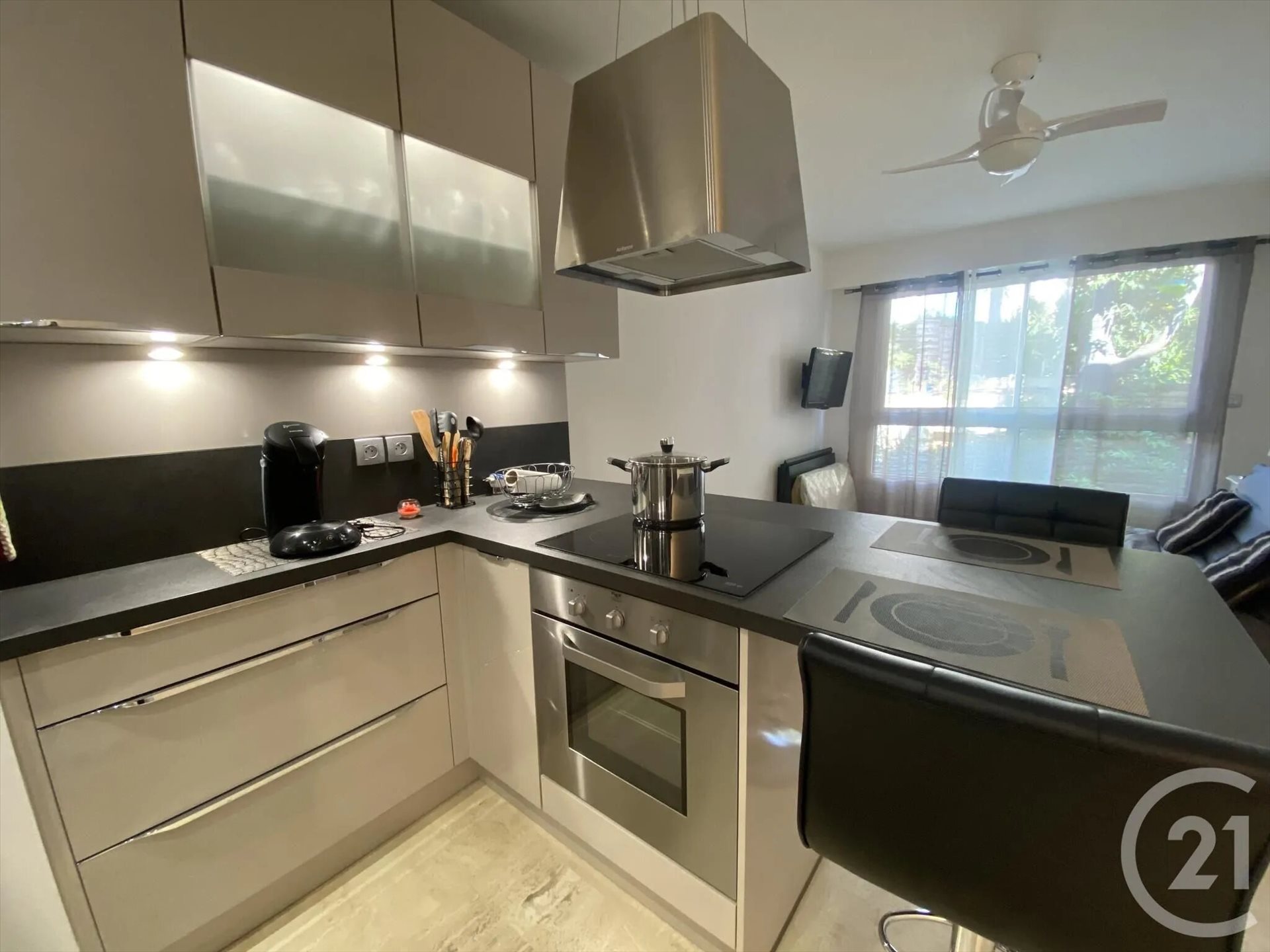 Appartement à louer, 25m², Nice