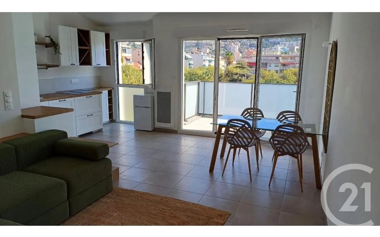 Appartement à louer, 63m², Nice